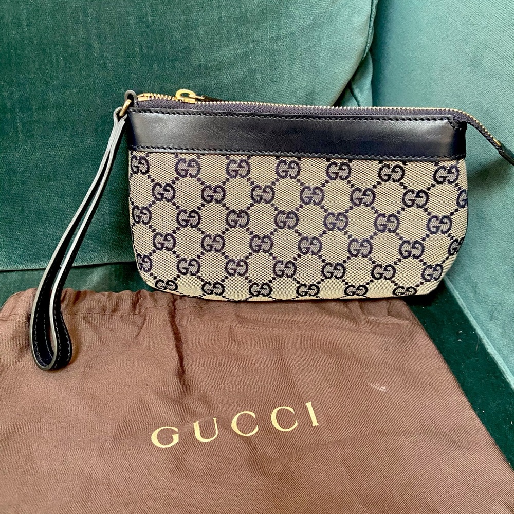 Gucci Navy Wristlet/Clutch (#274181 204046)